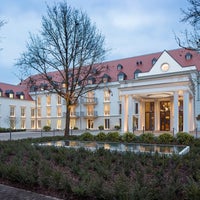 3/3/2015 tarihinde Kempinski Hotel Frankfurt Gravenbruchziyaretçi tarafından Kempinski Hotel Frankfurt Gravenbruch'de çekilen fotoğraf