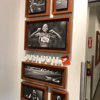 nike outlet tejon ranch