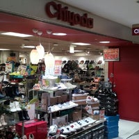 靴チヨダ 八重洲地下街店 Shoe Store