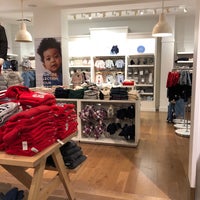 Gap Kids Clothing Store in Stonestown