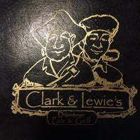 Foto diambil di Clark &amp;amp; Lewie&amp;#39;s oleh Daniel G. pada 7/9/2015