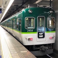 Photo taken at Keihan Temmabashi Station (KH03) by forest on 4/11/2024