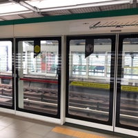 Photo taken at Estação Tamanduateí (Metrô) by Luís Fernando M. on 9/4/2018