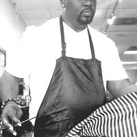 Photo taken at Headz Up Barber Shop by Ronnie B. on 5/2/2013