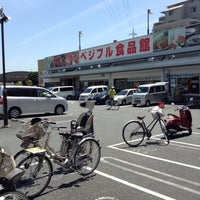 Photo taken at 株式会社ヤスノ C&amp;amp;C練馬店 by 丸茂 一. on 5/11/2015