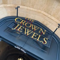 Photo taken at The Crown Jewels by Acrivi B. on 4/14/2023