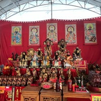 Photo taken at 三巴旺财神庙 Cai Shen Temple by Bento B. on 7/30/2022