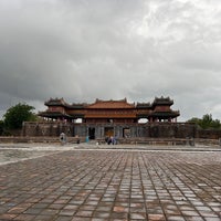 Photo taken at Ngọ Môn (Noon Gate) by Bento B. on 11/19/2022