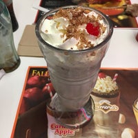 Photo taken at Steak &amp;#39;n Shake by Steve S. on 10/13/2017