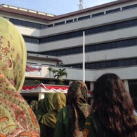 Das Foto wurde bei Ditjen Bina Pembangunan Daerah Kementerian Dalam Negeri von tiuRceplok am 8/24/2015 aufgenommen