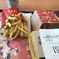 Photo taken at McDonald&amp;#39;s by Roy M. on 7/19/2016