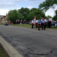 Photo taken at Shriners Worlds Shortest Parade 🎩 by Roy M. on 6/1/2014