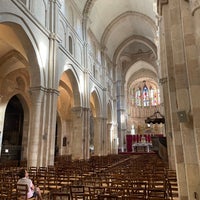 Photo taken at Basilique Notre Dame by Jørgen L. on 9/1/2023