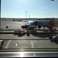 Das Foto wurde bei Hamburg Airport Helmut Schmidt (HAM) von Aleksey G. am 4/28/2013 aufgenommen