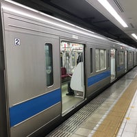 Photo taken at Odakyu Platforms 8-9 by ジョ→ on 4/7/2018
