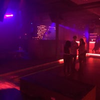 Foto tirada no(a) Audio Nightclub por Rebecca S. em 4/1/2017