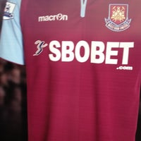 Photo taken at West Ham Utd Supporters Club by Nessy K. on 12/1/2012