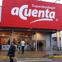 Photo taken at Super Bodega aCuenta by victor c. on 2/11/2013