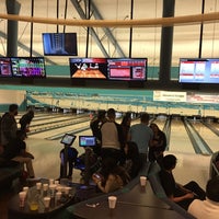 Photo taken at Gable House Bowl by Mateen S. on 1/2/2016