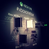 Photo taken at Xbox One Tour by Gui N. on 11/4/2013