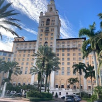 Photo taken at Biltmore Hotel by Ramon A. on 10/11/2021