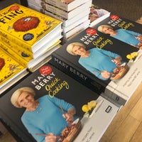 Photo taken at Waterstones by Jane O. on 3/8/2019