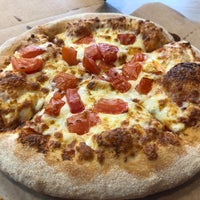 Photo taken at Domino&amp;#39;s Pizza by Klaus K. on 8/21/2018