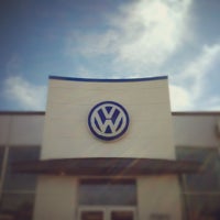 Foto tomada en Butler Volkswagen  por ᴡ T. el 2/18/2013