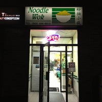 Foto tirada no(a) Noodle Wok por Sito Alvina .. em 7/28/2013