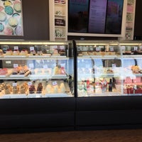 Photo taken at Gigi&amp;#39;s Cupcakes Fort Worth, TX – Presidio Towne Crossing by Jim E. on 7/5/2017