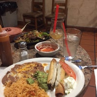 Photo prise au Mariposa Grill &amp;amp; Cantina par Billy A. le7/26/2015