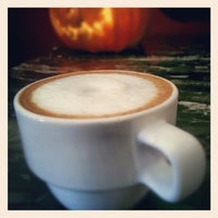 Photo taken at Pier View Coffee Co. by Kekoa on 9/23/2012