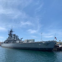 Foto tirada no(a) Battleship IOWA Ship Store por TheGreenGirl em 4/4/2021