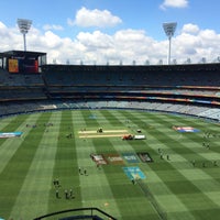 Foto tirada no(a) Melbourne Cricket Ground (MCG) por 康 町. em 2/14/2015