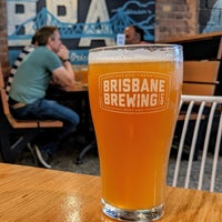 Photo taken at Brewhouse Brisbane by Rae A. on 11/28/2021