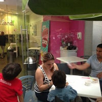 Photo taken at Yogurtland by Renato G. on 4/22/2013