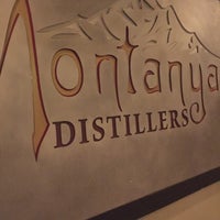 3/1/2016 tarihinde chinta k.ziyaretçi tarafından Montanya Distillers'de çekilen fotoğraf