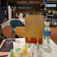 Photo taken at McDonald&amp;#39;s by Ariya V. on 9/5/2023