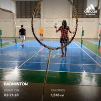 Photo taken at Badminton Court แจ้งวัฒนะ 12 by Ariya V. on 12/17/2019