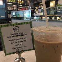 5/4/2017에 Mcoy D.님이 GIGI Coffee &amp;amp; Cupcakes에서 찍은 사진