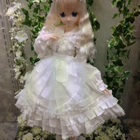 Photo taken at Azone Labelshop by Fumitaka M. on 5/10/2013