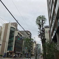 Photo taken at 三栄町交差点 by NORI on 5/7/2018
