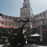Foto tomada en Aventura Mall Fountain  por Marcela M. el 7/8/2015