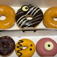 Photo taken at Krispy Kreme Doughnuts by Minoru Y. on 9/30/2023