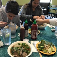 Photo taken at Pho Que Huong by Tony D. on 10/12/2019
