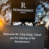 รูปภาพถ่ายที่ Renaissance Charlotte Suites Hotel โดย Tony D. เมื่อ 10/4/2019