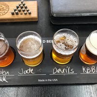 Photo taken at Peachtree Growler Company by Jeff H. on 5/11/2017