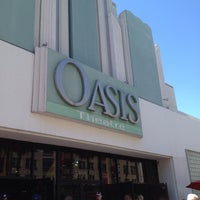 Foto tirada no(a) Oasis Church por Jason O. em 5/12/2013