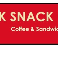 6/16/2015にYvonne A.がBack Snack Bar, Coffee Cake &amp;amp; Foodで撮った写真
