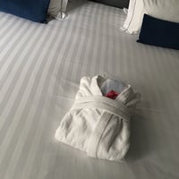 Снимок сделан в Hotel Mademoiselle пользователем Oiq 4/4/2018